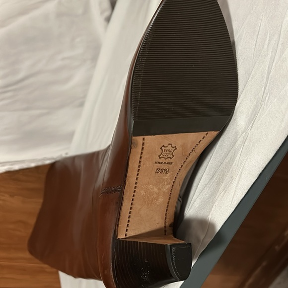 Joan and David boots size 9 - Picture 2 of 3